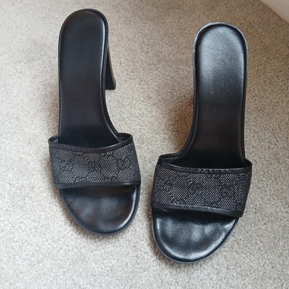 Gucci heels